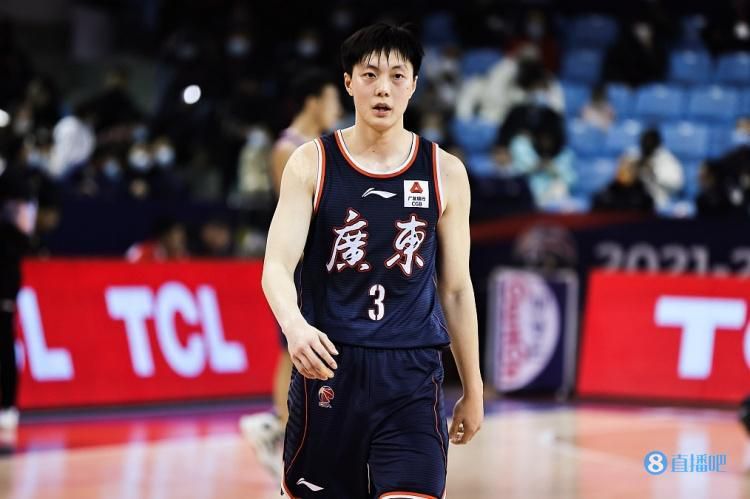 而之所以布满怀旧风情，明显与全部片子产业系统的转变和建造、放映手艺的晋升再加上不雅众审美口胃的改变密不成分。